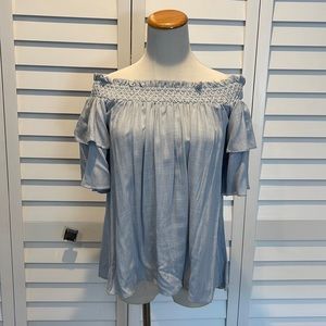 Hot & Delicious Off/on Shoulder Top with much detail and Ruffle Sleeve